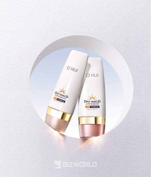 LG생활건강의 화장품 브랜드 오휘는 '데이쉴드 울트라 선블럭 UV 포스(50㎖ / 4만8000원)'를 출시했다고 밝혔다. 사진=LG생활건강