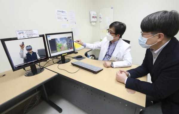 KT가 부산대병원과 손을 잡고 의료 분야에 VR 기술 도입을 추진한다. 사진=KT