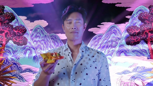 피자알볼로는 지난 6월부터 최근 배우 이병헌을 모델로 발탁하고 ‘이것이 피자로구나~’ 유행어를 만들어 내기도 했다. 사진=피자알볼로 제공