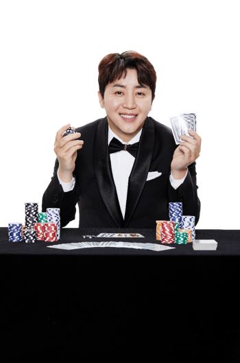 정통소셜카지노 웹보드 게임 ‘2WINGAMES(투윈게임즈)’, 홍진호 공식 모델로 선정