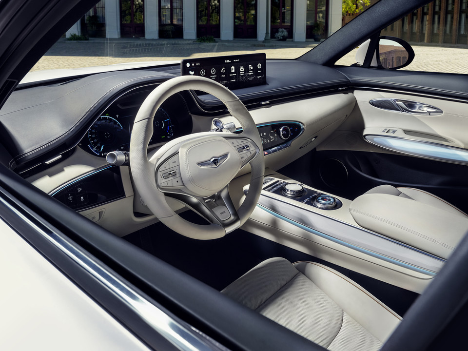 GV70 전동화 모델 인테리어. 사진=제네시스