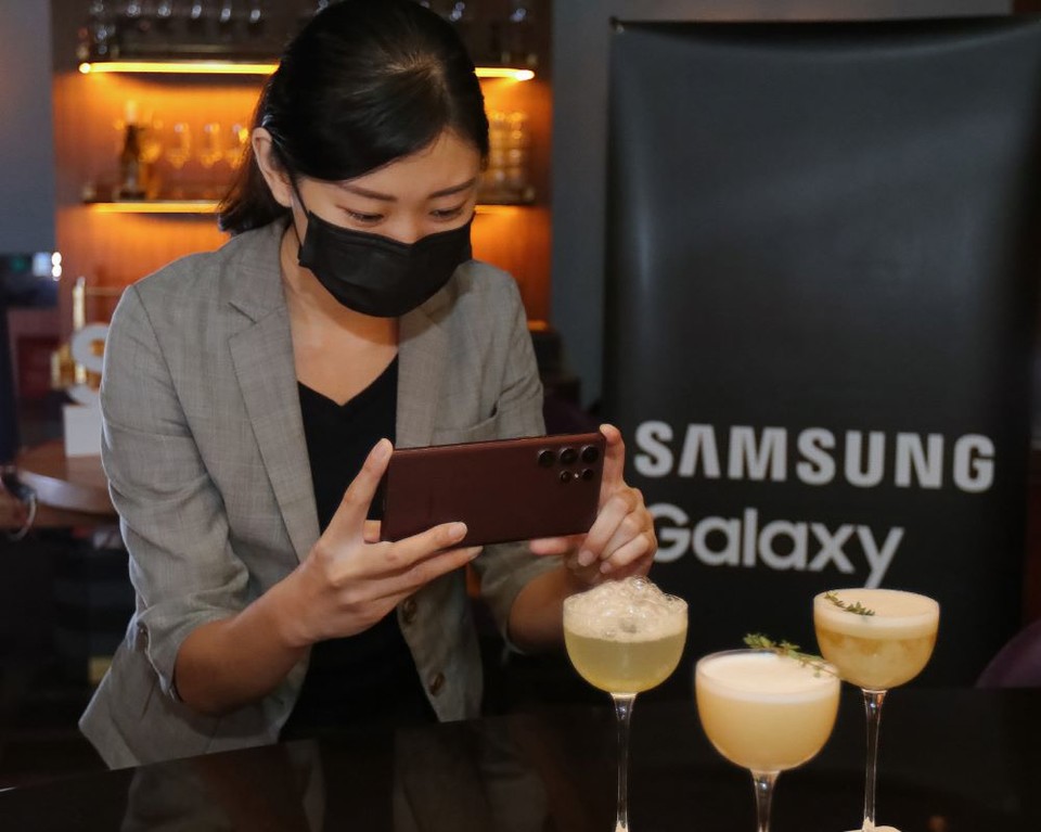 삼성전자가 25일 전 세계 40여 개 국가에서 '갤럭시S22' 시리즈와 '갤럭시 탭S8' 시리즈를 공식 출시한다. 사진=삼성전자