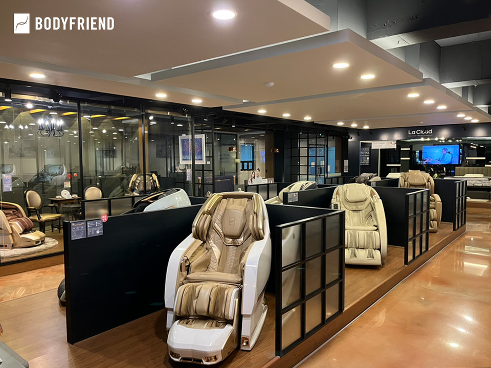 바대프랜드가 인천부평 안마의자 직영점 오픈 9주년을 기념하는 사은 행사를 벌인다. 사진=바디프랜드