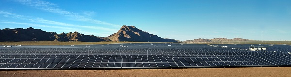 중국에 본사를 두고 있는 글로벌 PV 모듈 및 스마트 에너지 솔루션 기업 ‘트리나솔라(Trina Solar)’가 PV 산업에서 영향력 있는 글로벌 미디어인 ‘PV-Tech’가 공개한 최신 PV 모듈테크 금융지원타당성 보고서에서 가장 높은 등급인 ‘AAA’를 획득했다고 22일 밝혔다. 사진=트리나솔라