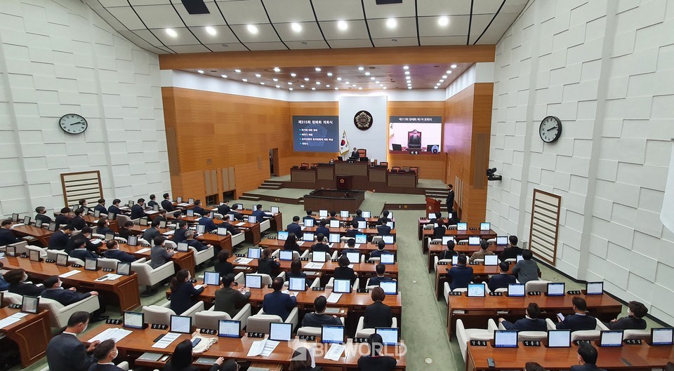 11월 1일부터 12월 22일까지 52일 일정의 서울시의회 제315회 정례회가 개회했다. 사진=손진석 기자