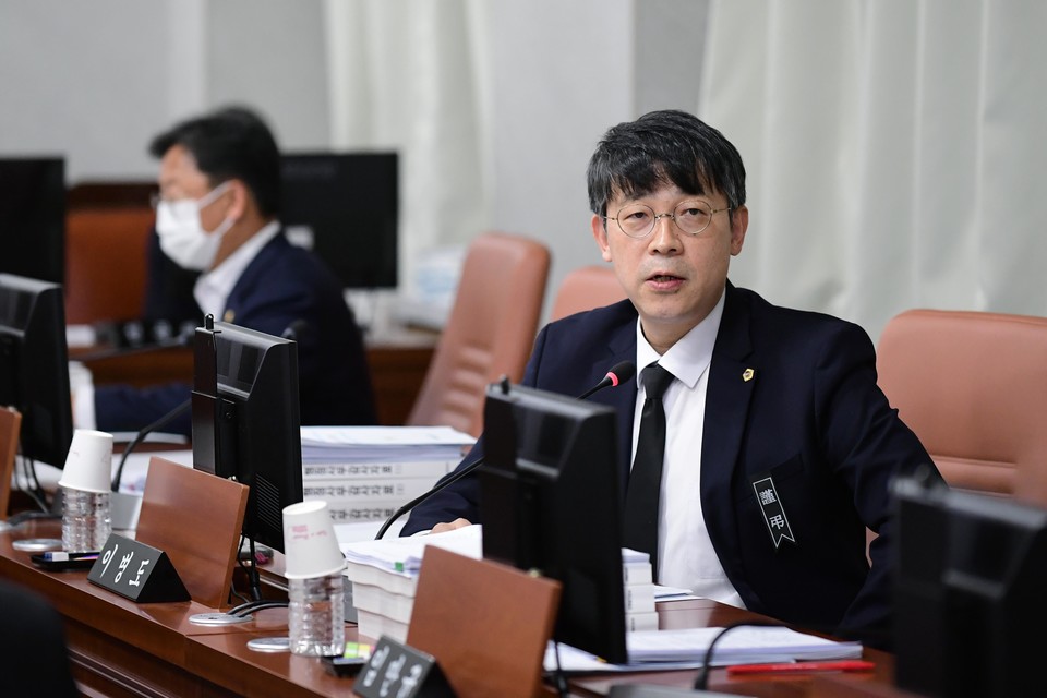 이병도 의원이 질의하고 있다. 사진=서울시의회