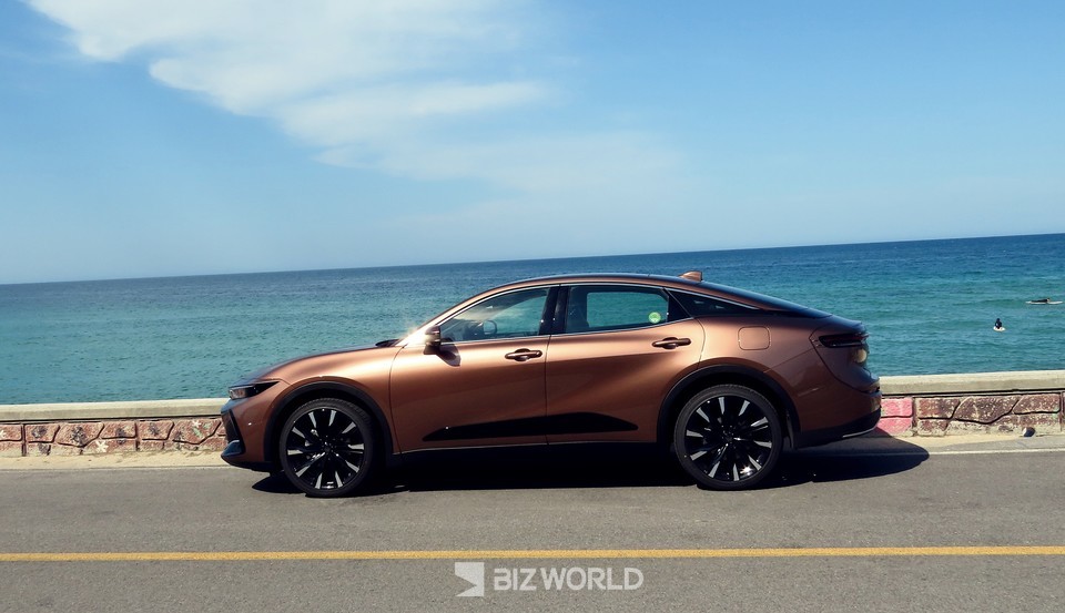 2.4ℓ 듀얼 부스트 하이브리드 측면. 사진=손진석 기자