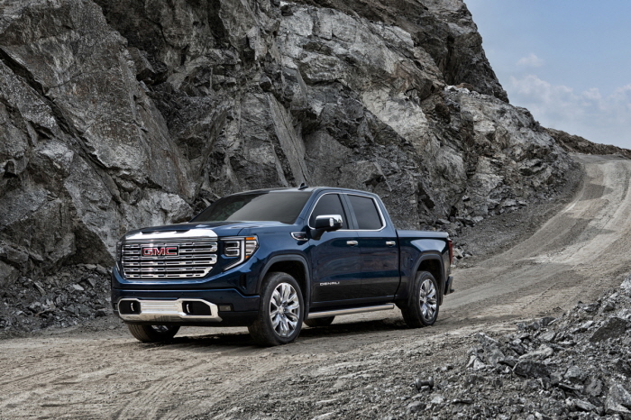 GMC 시에라 드날리. 사진=GM