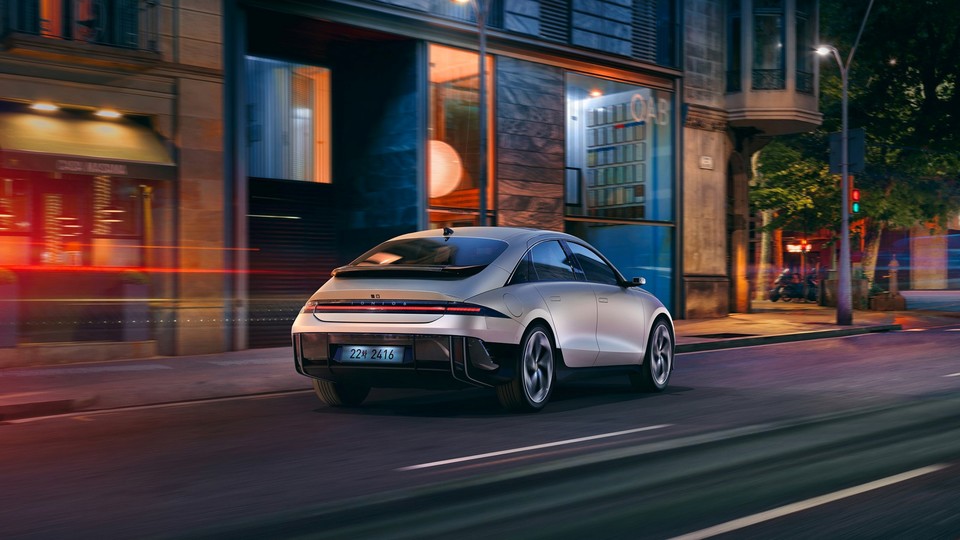 2024 아이오닉 6. 사진=현대자동차