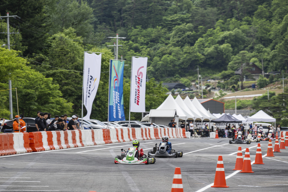 1라운드 당시 시니어 맥스 출전 선수들 경기모습. 사진=인제스피디움