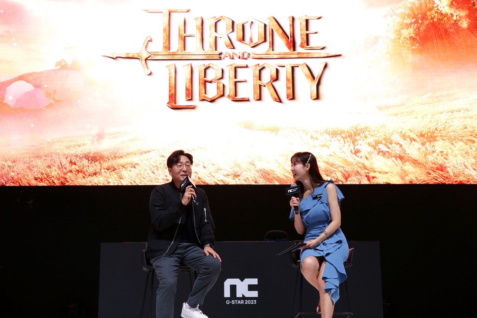 지스타 출품작을 총괄하는 최문영 ㈜엔씨소프트 PDMO가 인사말을 하고 있다. 사진=㈜엔씨소프트