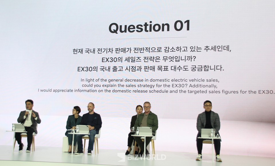 이만식 전무가 Q&A 시간을 진행하고 있다. 사진=손진석 기자