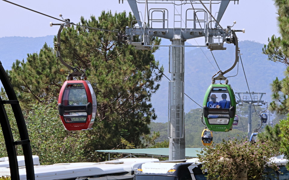 죽림사로 가는 피닉산 정상 케이블카. 사진=손진석 기자