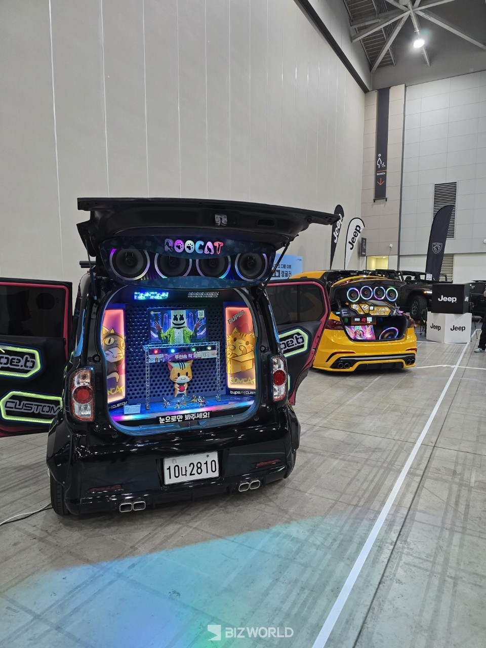 오디오 튜닝카 전시구간. 사진=손진석 기자