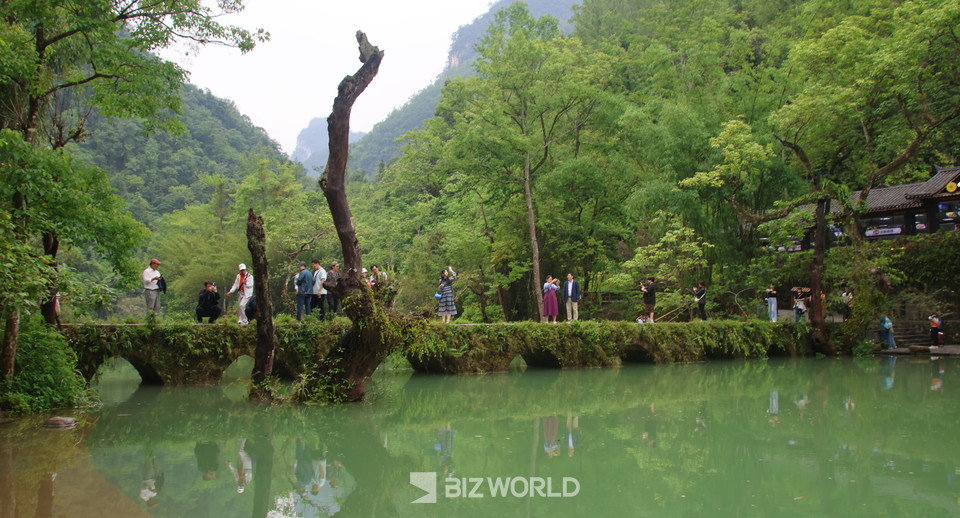 소칠경풍경구의 이름의 유래인 오래된 석교. 사진=손진석 기자