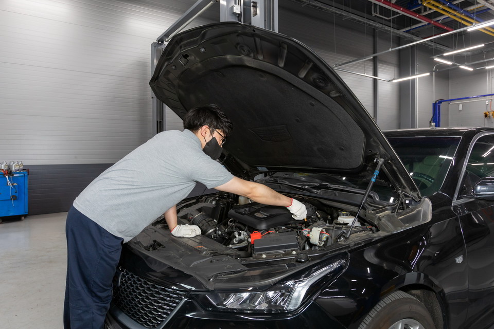 캐딜락이 31일가지 '캐딜락 오너 케어 서비스'를 진행한다. 사진=캐딜락