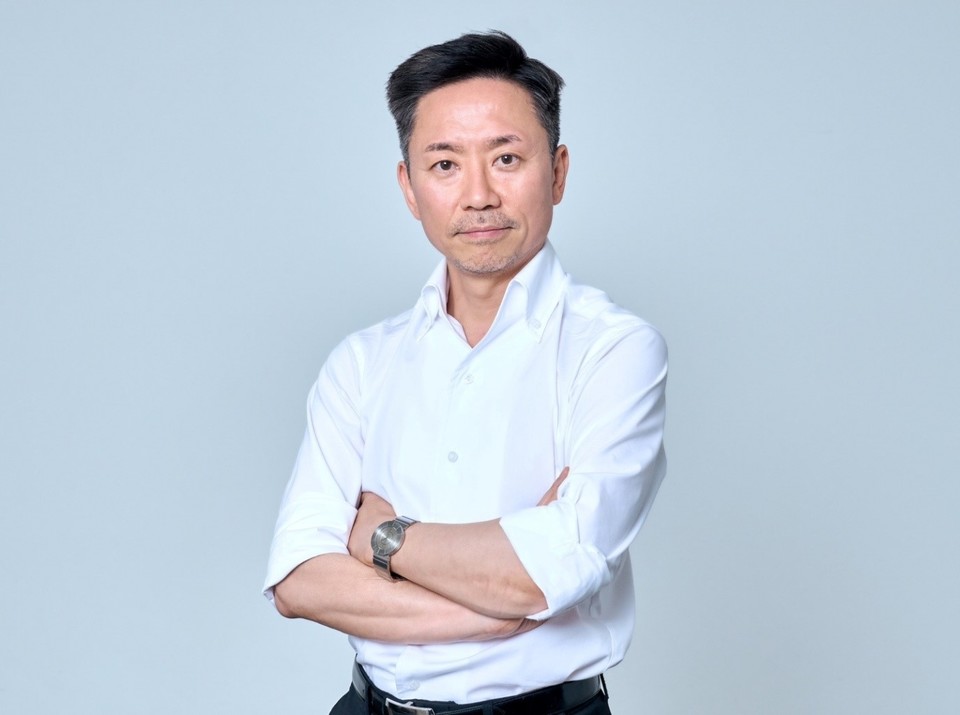 글로벌 뷰티 메디컬 그룹 ‘㈜실로스랩(대표 정해진)’은 독보적인 뷰티 메디컬 기술의 해외 진출과 독자적인 자체 브랜드 개발을 위해 6월부터 김욱현 CSO(Chief Strategy Officer, 사진)를 파격적으로 영입, 본격적인 글로벌 사업 확장에 나선다고 13일 밝혔다. 사진=사진=실로스랩