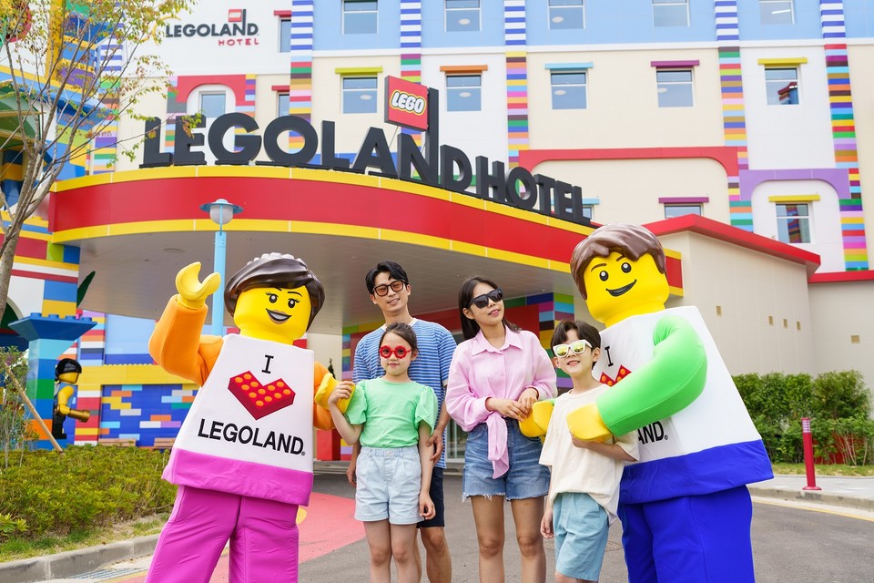 레고랜드 호텔에서 여름 무더위를 날릴 다양한 특별 썸머 프로모션 3선을 선보였다. 사진=레고랜드코리아