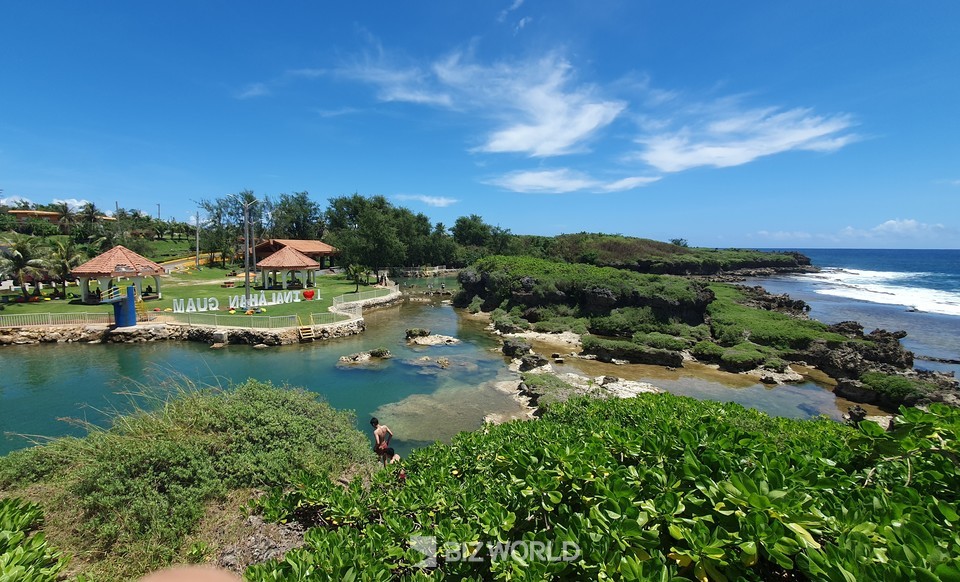 이나라한 자연풀장 전경. 사진=손진석 기자
