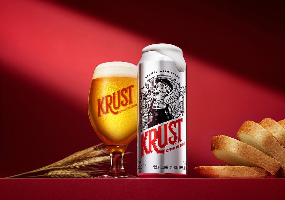 SPC삼립은 최근 식빵을 활용한 푸드업사이클링 제품 ‘크러스트 맥주’를 출시했다고 밝혔다. 사진=삼립