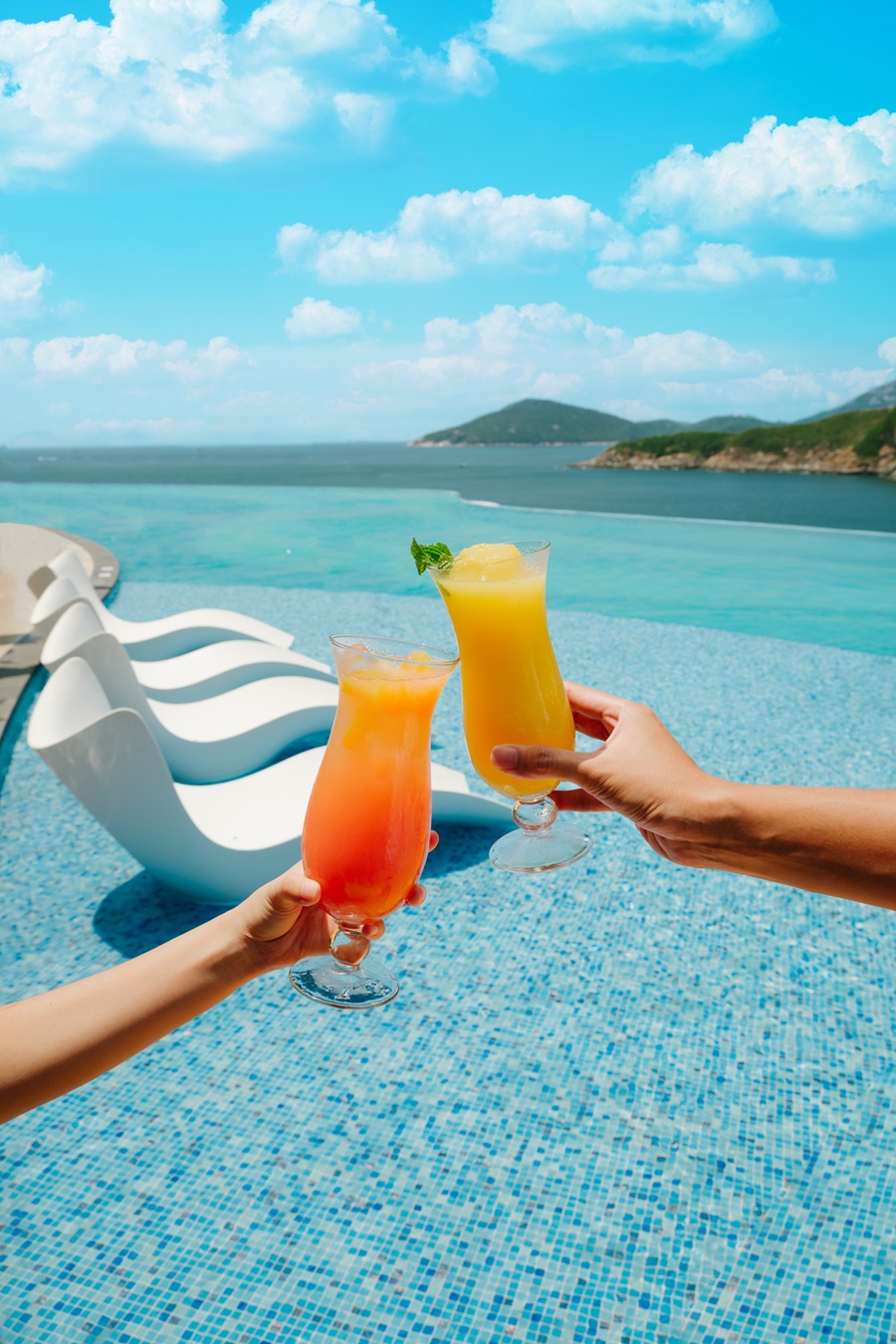 인피니티풀에서 즐기는 물놀이. 사진=홍콩관광청