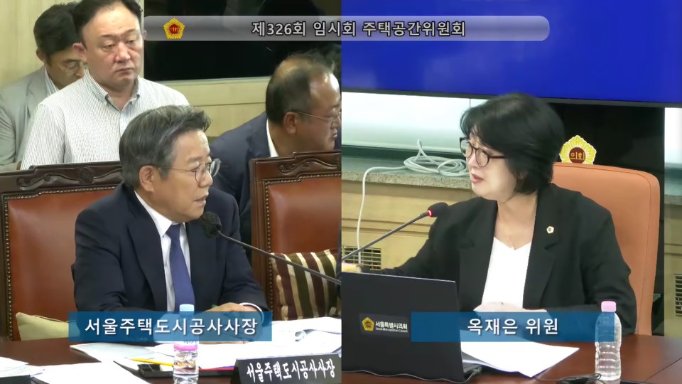 SH공사 사장에게 질의하는 옥재은 서울시의원. 사진=서울시의회