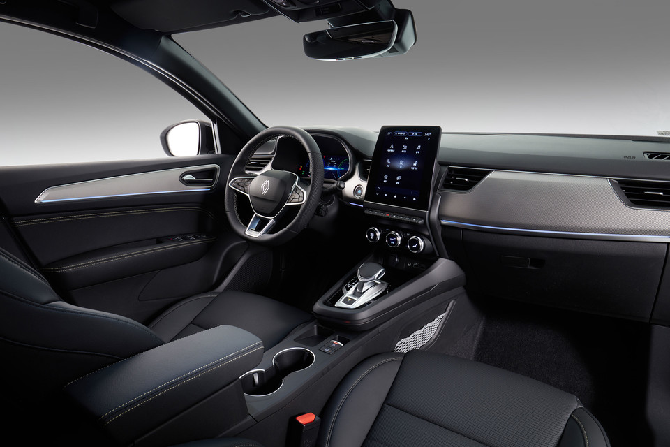 뉴 르노 아르카나 실내 . 사진=르노코리아