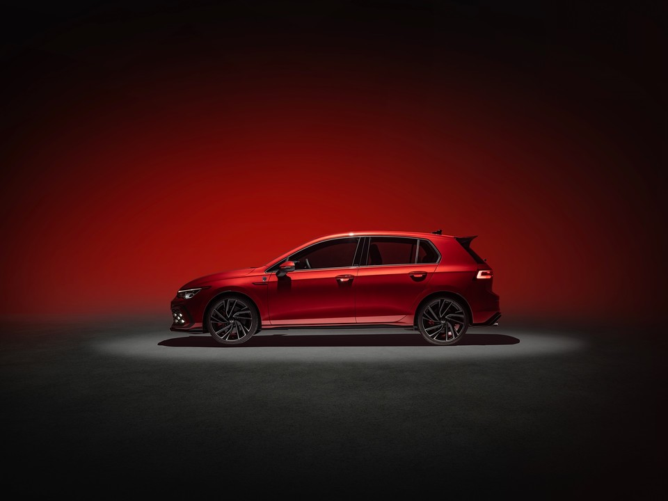 폭스바겐 골프 GTI 리미티드 에디션  측면. 사진=폭스바겐