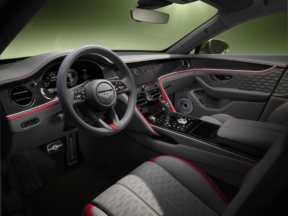 벤틀리 더 뉴 플라잉스퍼 스피드 실내. 사진=벤틀리모터코리아