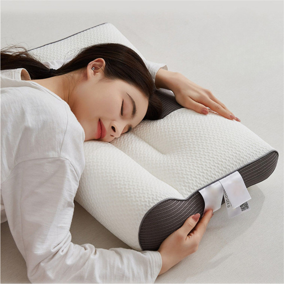 슬립포어는 ‘경추베개’가 이달 기준 누적 판매 1만건을 돌파하며 한 달 동안 이어진 품절 사태 이후 현채 9차 재입고로 판매를 재개했다고 밝혔다. 사진=슬립포어