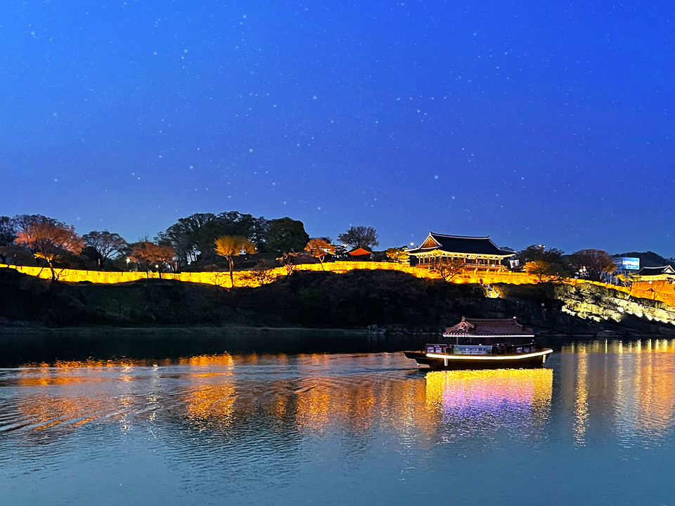 진주성야간경관 김시민호. 사진=진주시청