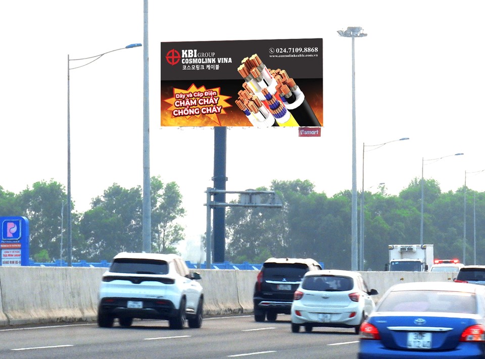 KBI코스모링크 비나 고속도로 광고. 사진=KBI코스모링크 비나