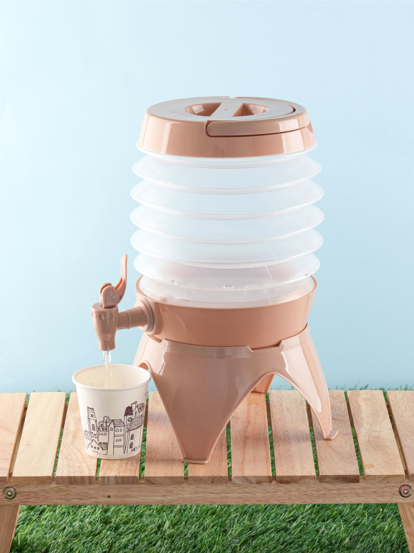 압축식 워터 저그. 사진=아성다이소