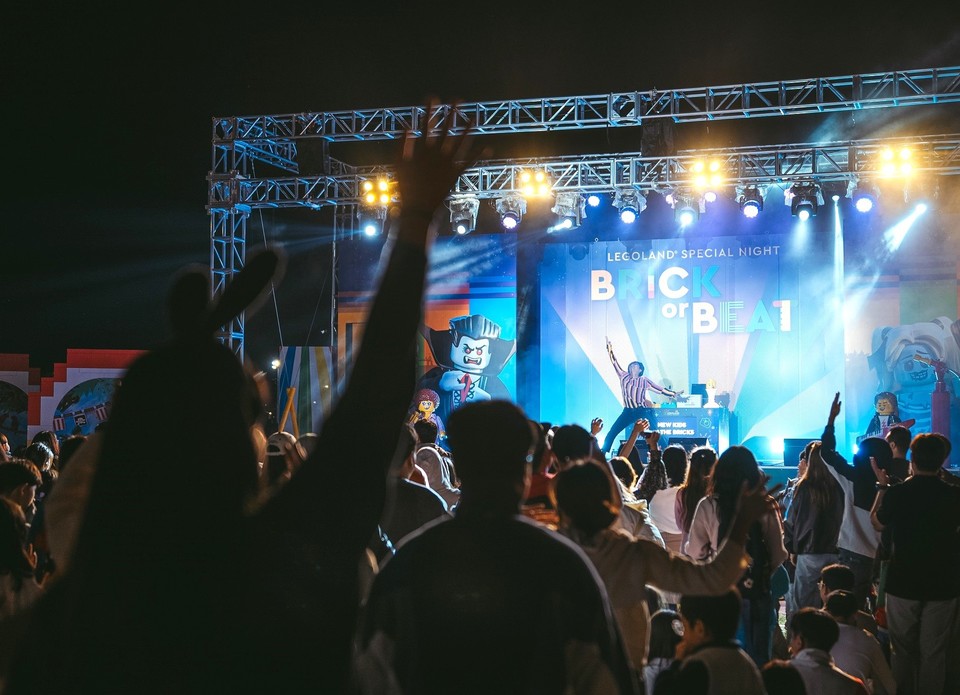 10월 매주 토요일 춘천 레고랜드에서 열리는 가을 낭만 콘서트 ’Brick or Beat’. 사진=레고랜드 코리아
