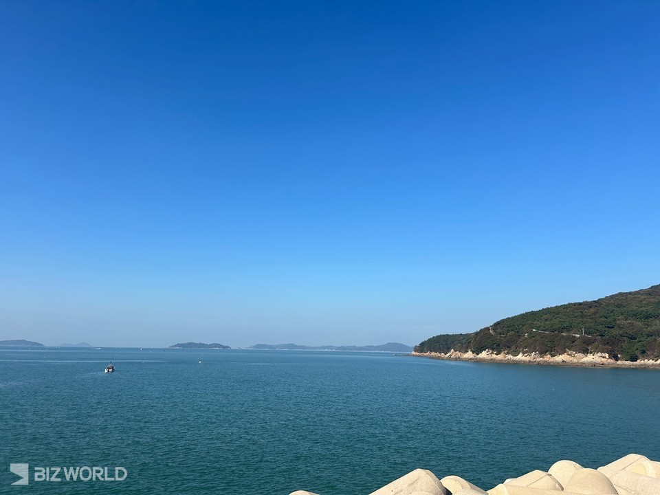 인천 영종도 왕산마리나에서 바라보는 서해. 사진=김선주 기자