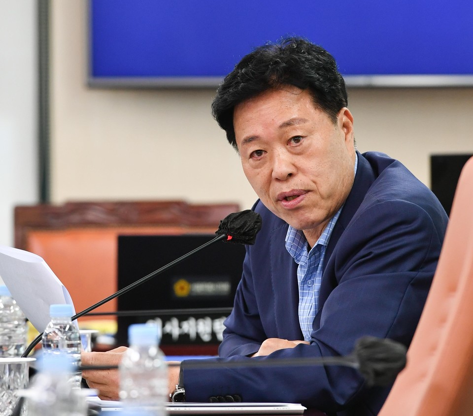 송도호 시의원이 행정사무감사에서 질의하고 있다. 사진=서울시의회