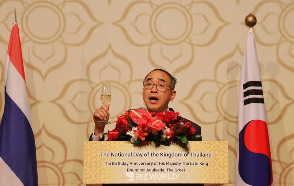 타닛 쌩럇 주한태국대사가 건배사를 하고 있다. 사진=손진석 기자