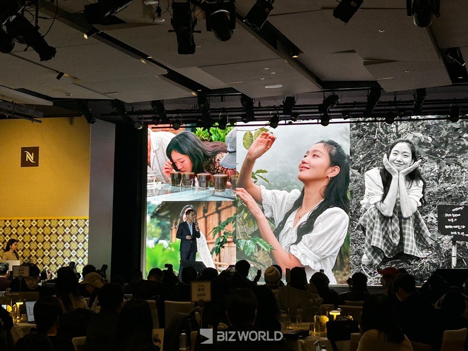 네스프레소가 15일 오전 서울 영등포구 페어몬트 앰배서더 서울에서 '2025 신규 캠페인 론칭 미디어 행사'를 열었다. 사진은 박성용 네스프레소 코리아 대표가 행사에서 발표를 하는 모습이다. 사진=김선주 기자