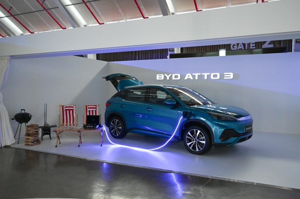 BYD 브랜드 전시 체험관에 전시 중인 아토3. 사진=BYD 코리아