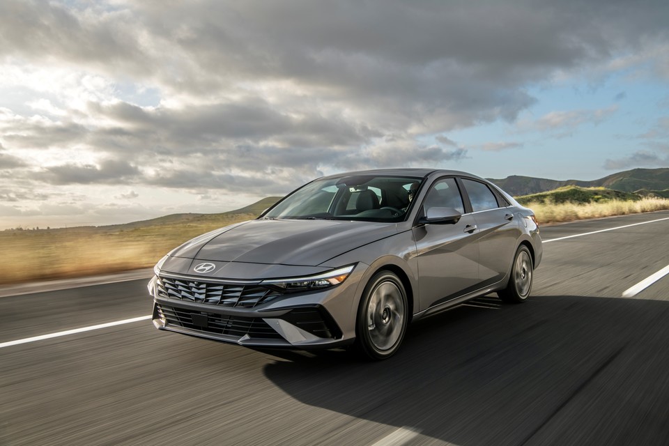 아반떼 하이브리드. 사진=현대차그룹