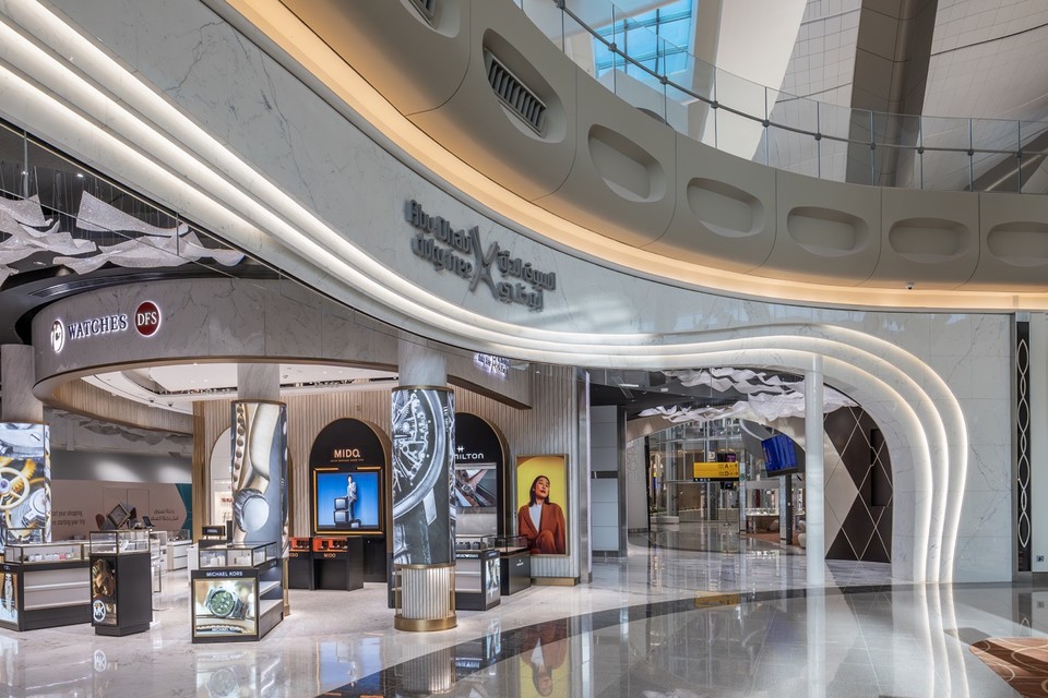 아부다비 공항 면세점. 사진=아부다비 공항