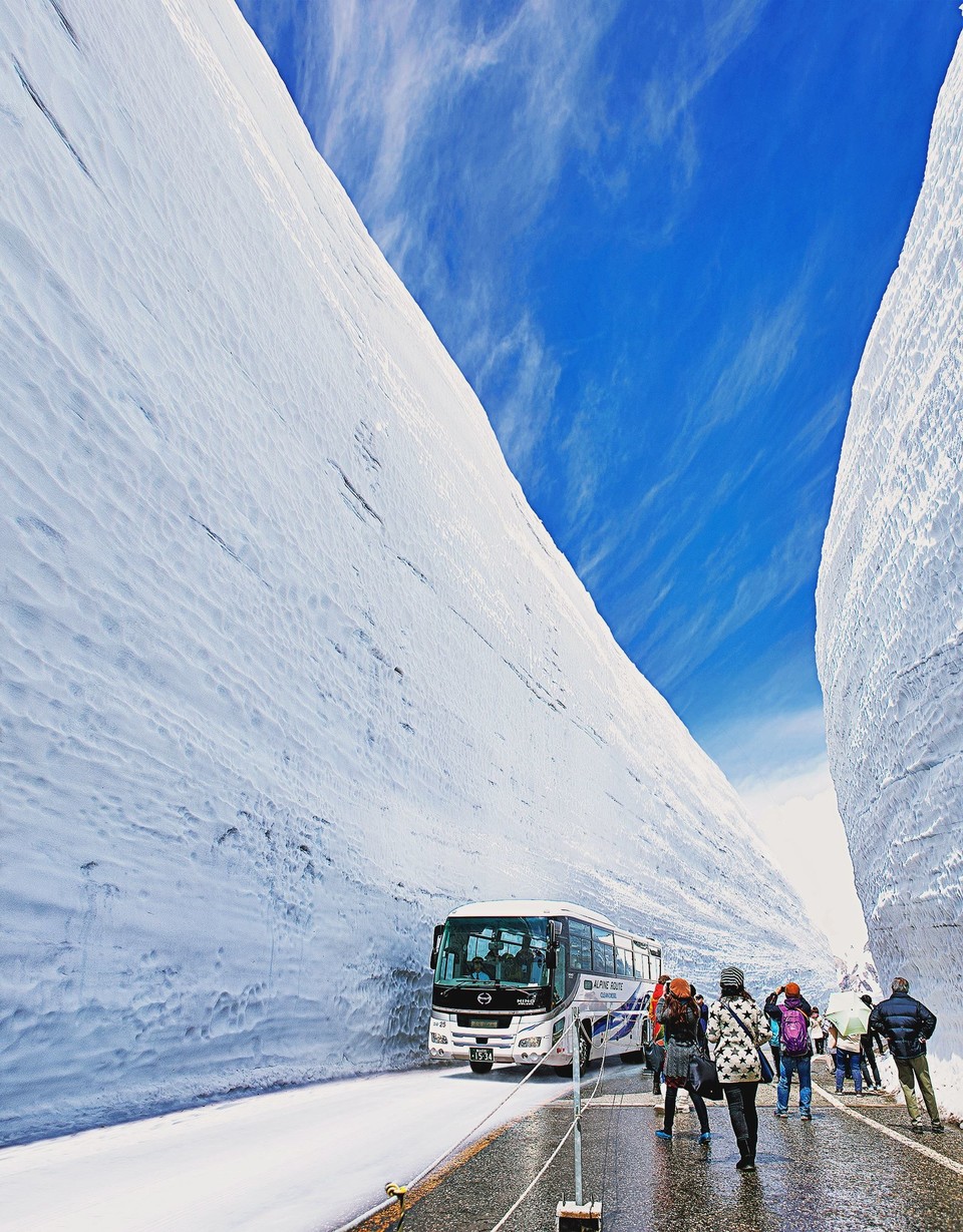 일본_도야마현_알펜루트 설벽. 사진=Tateyama Kurobe Alpine Route