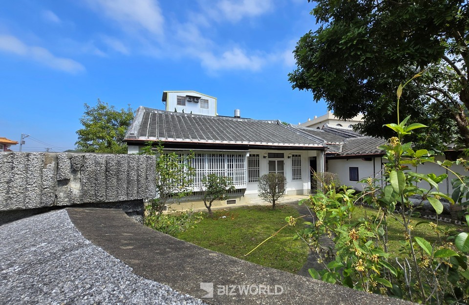 담 너머로 바라본 노가 전경. 타이완(신주)=손진석 기자
