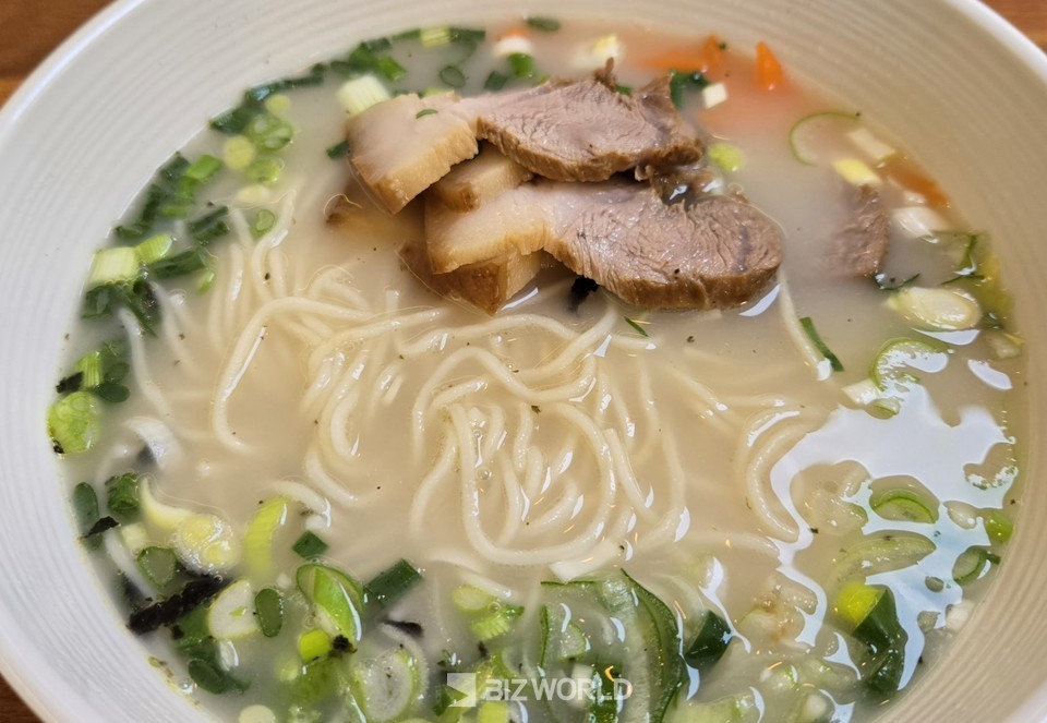 창림국수의 고기국수는 특유의 잡내가 나지 않고, 맑으면서도 깊은 감칠맛이 나는 고기국수. 사진=손진석 기자