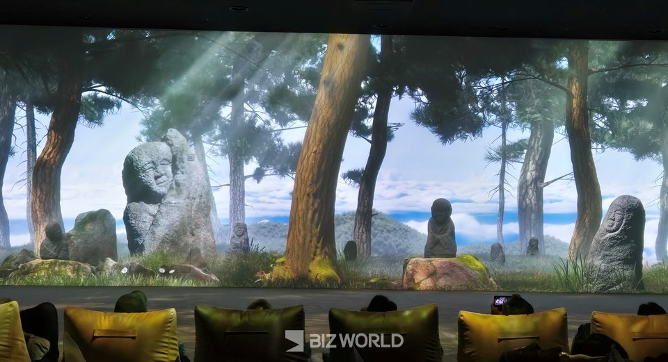 관광센터 미디어체험관에서 상영하는 두번째 영상인 '마음을 비추는 얼굴' 사진=손진석 기자