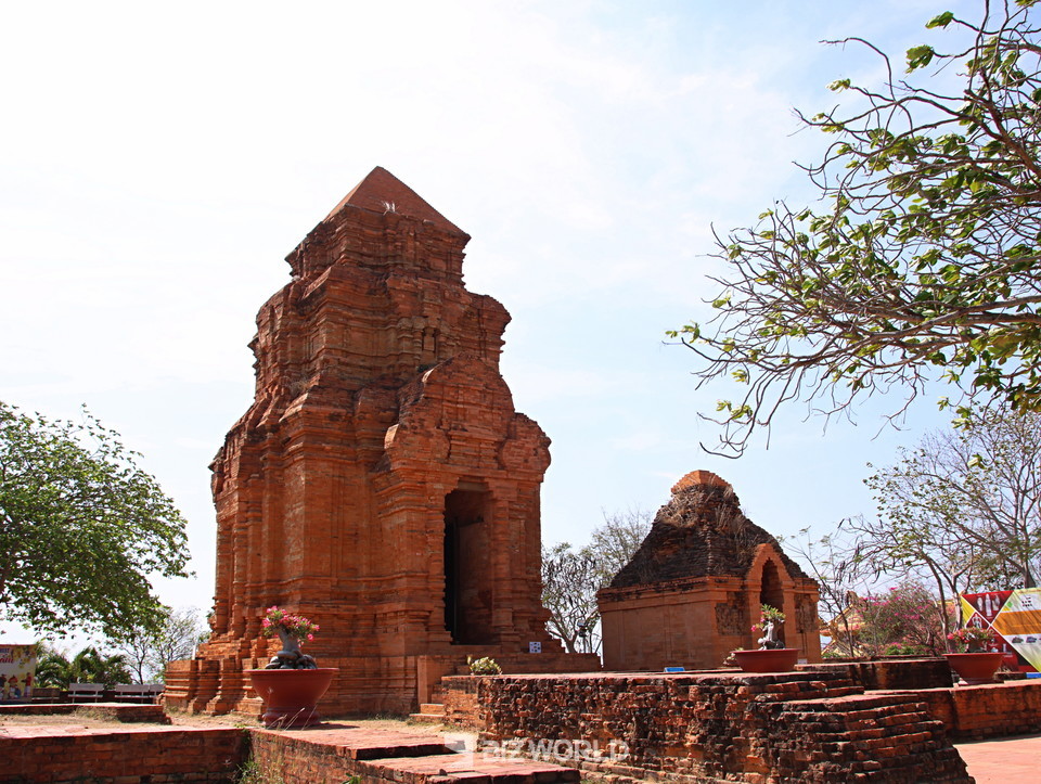 고대 참파 왕국의 건축 유산인 '포 사 이누(Po Sah Inu) 참 타워'. 베트남(판티엣)=손진석 기자
