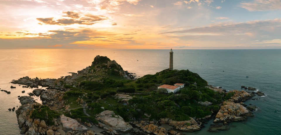 에덴씨 카가 비치 리조트에서 가까운 카가 등대. 사진=에덴씨 카가 비치 리조트