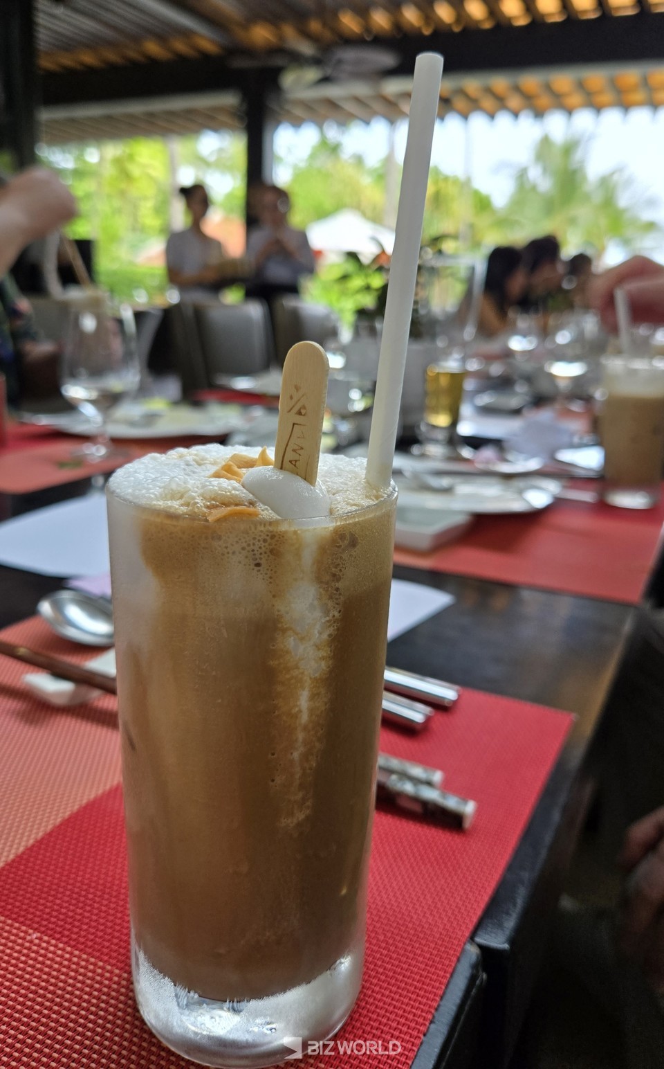 시그니처 커피 메뉴인 란미엔 티라미수 커피. 베트남=손진석 기자