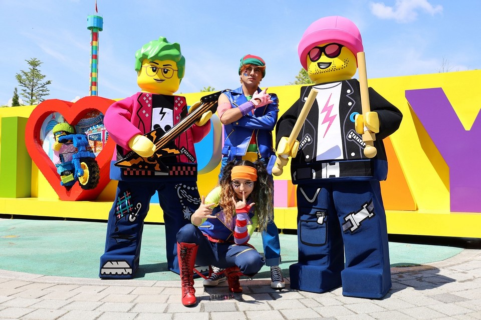 레고랜드가 레고 페스티벌 공식 오픈을 맞아 공개한 아이러브 플레이 포토존. 사진=레고랜드 코리아