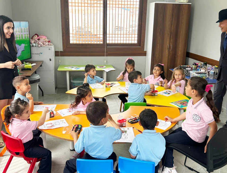 튀르키예 이스켄데룬 ‘한국마을 문화센터’에서 아동 대상 학습 프로그램이 진행되고 있다. 사진=희망브리지